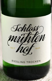 Вино Schlossmuhlenhof Riesling Trocken 0.75 л