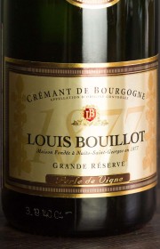 Louis Bouillot Grande Reserve Cremant de Bourgogne белое брют, сухое
