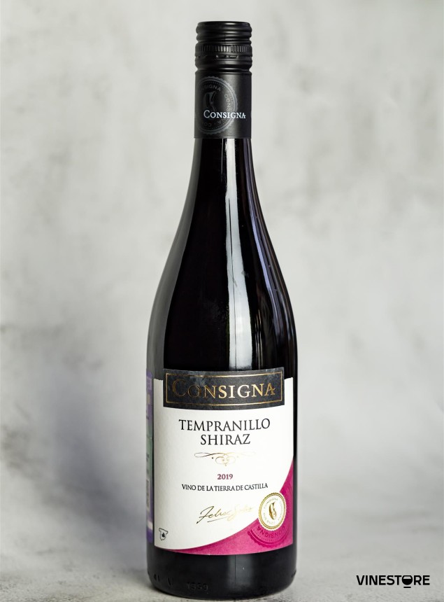 Вино Consigna Tempranillo Shiraz 2019 0.75 л