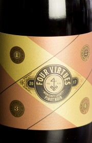 Вино Four Virtues Pinot Noir 2017 0.75 л