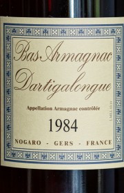 Арманьяк Dartigalongue Bas Armagnac в деревянной коробке 1984 0.5 л